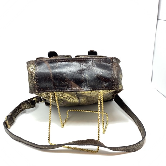 Patricia Nash Distressed Metallic Foil Armenian Messenger Bag. - Picture 4 of 12